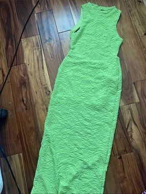 Neon Green Textured Sleeveless Midi Dress